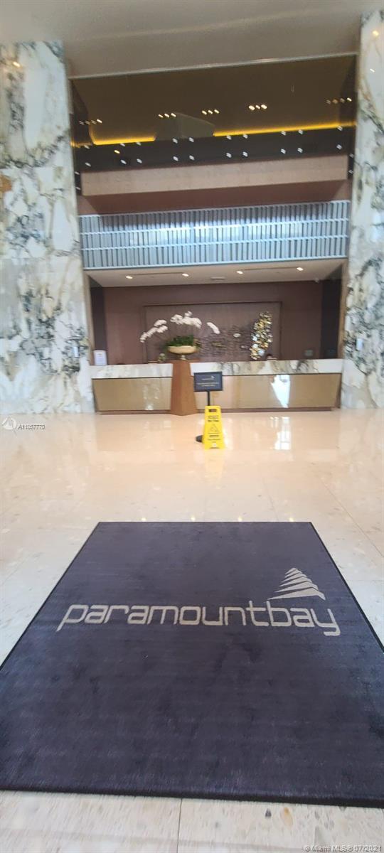 Foto del edificio - 2020 N Bayshore Dr
