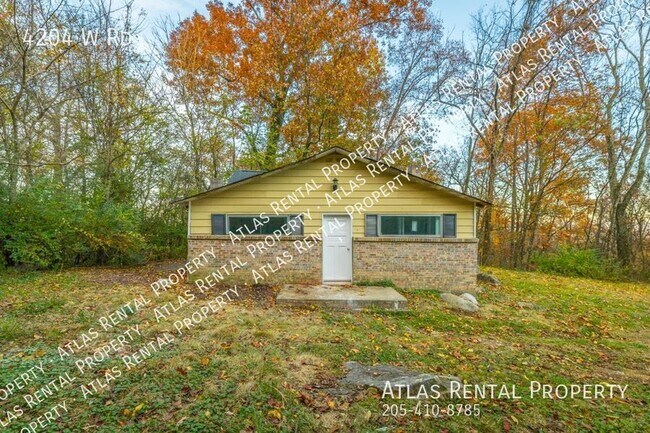 Building Photo - 4204 W Rd-