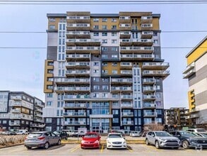 Building Photo - 603 Rue Robert-Élie