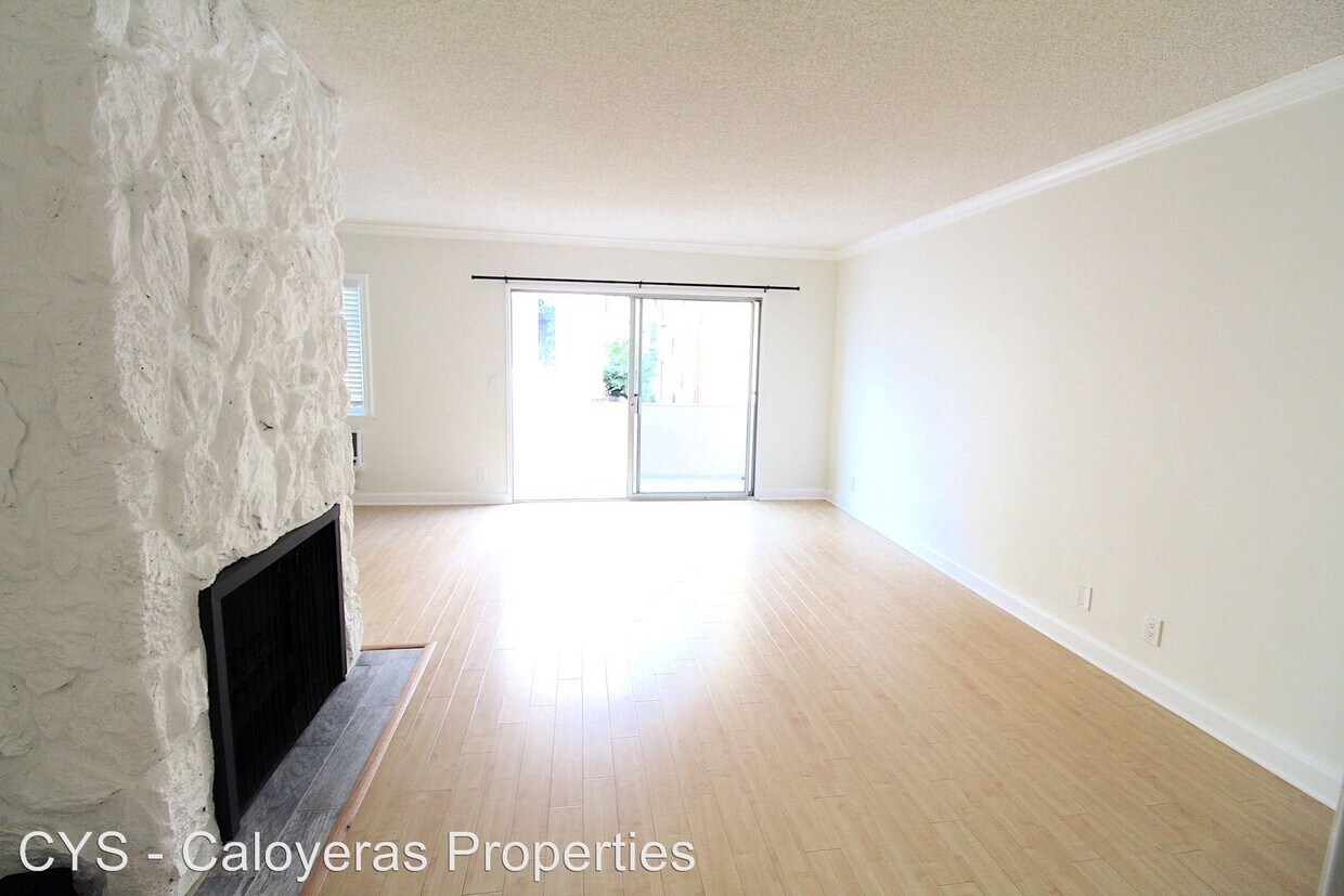 Foto principal - 1216 Brockton Ave