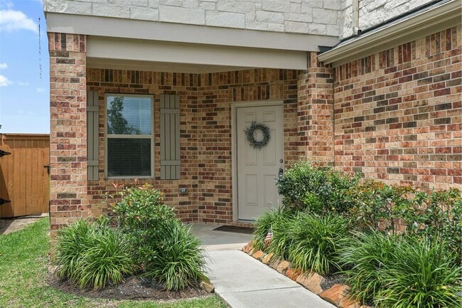 Building Photo - 13202 Villa Sola Dr