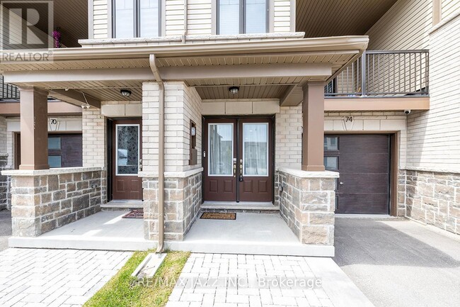 Building Photo - 74 Ambereen Pl