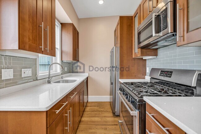 Foto del edificio - 868 E 4th St