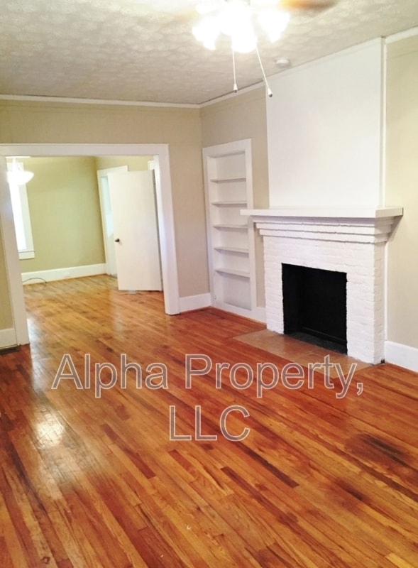 Foto del edificio - 304 Donnybrook Ave