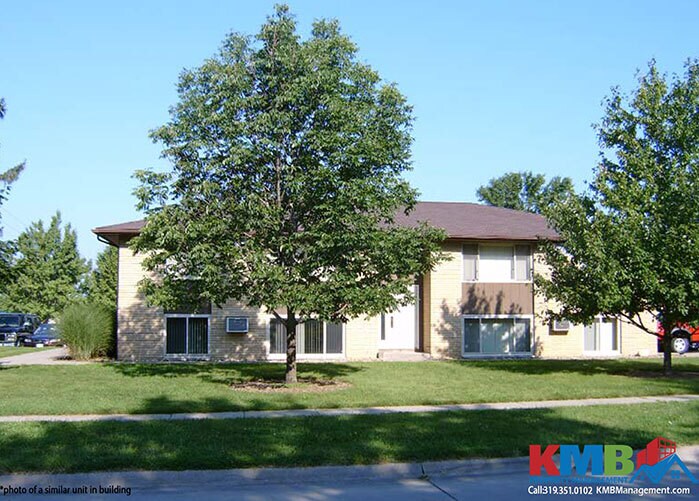 Primary Photo - 700 19th Ave