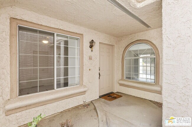 Foto del edificio - 505 S Farrell Dr