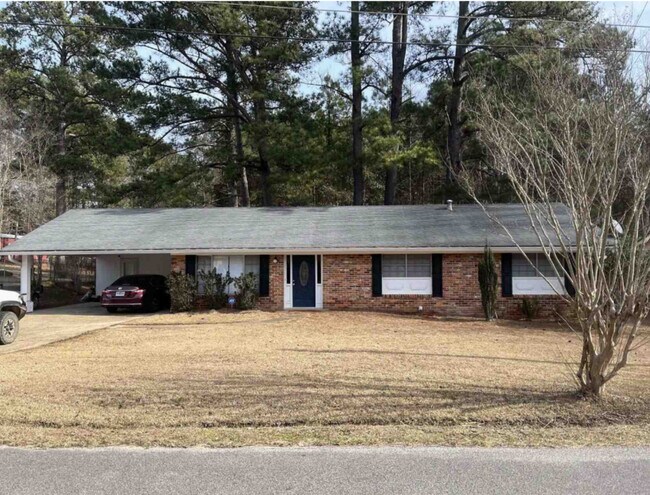 Foto del edificio - 5030 Shumate Rd