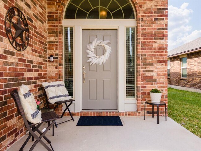 Foto del edificio - 6506 Ambrose Cir