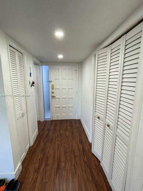 Foto del edificio - 6010 S Falls Cir Dr