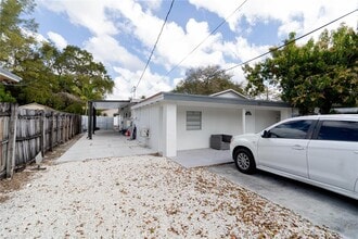 Building Photo - 5803 Buchanan St