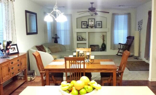 Foto del edificio - 4924 W Magdalena Ln