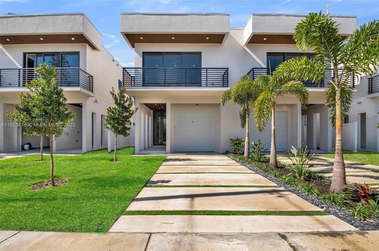 Foto principal - 921 NE 17th Terrace