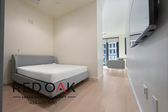 Foto del edificio - 6401 Wilshire Blvd