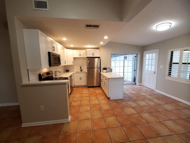 Foto del edificio - 1812 Pineview Cir