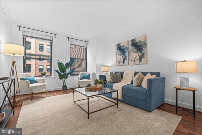 Foto del edificio - 616 E St NW