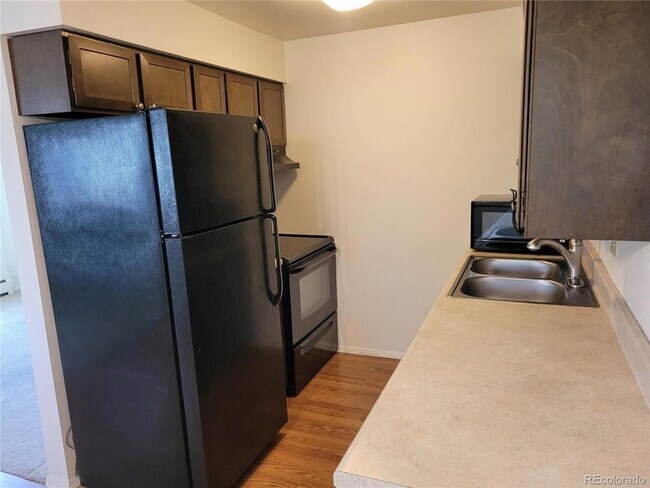 Foto del edificio - 633 Oak St