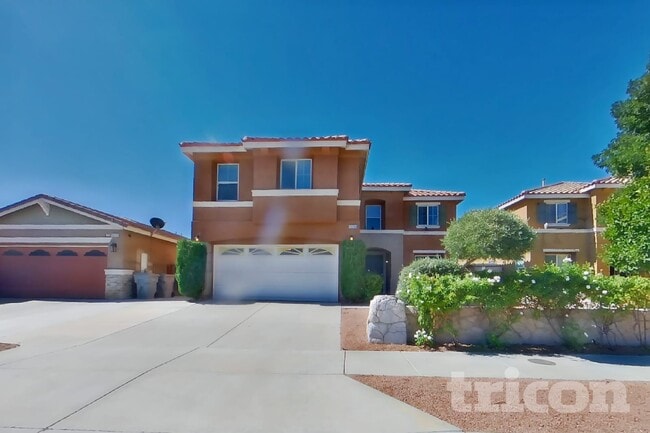 Building Photo - 13265 Sunland St