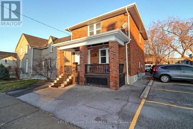 Building Photo - 20-20 Colborne St E