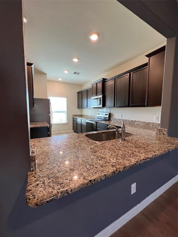 Building Photo - 2048 Mule Ridge Dr