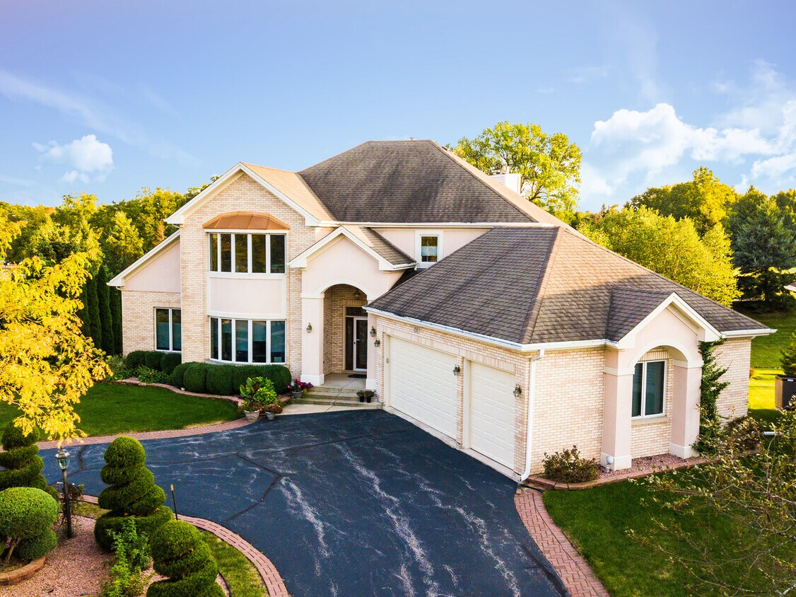 138 Larking Ave, DeKalb, IL 60115 House Rental in DeKalb, IL