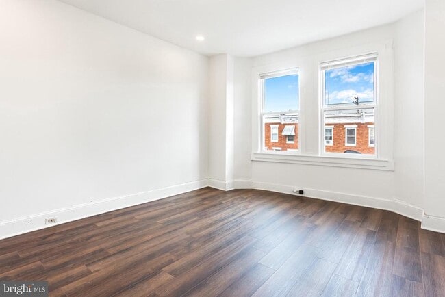 Foto del edificio - 2212 W Fayette St