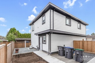Building Photo - 15371-15394 94 Ave