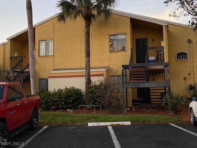 Building Photo - 2875 Winkler Ave