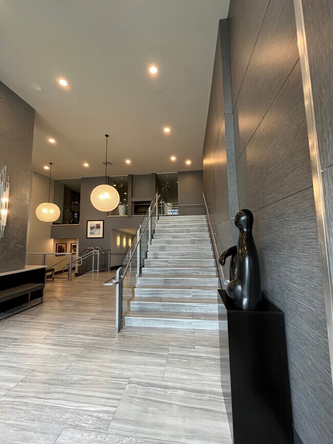 Foto del edificio - 400 W Ocean Blvd