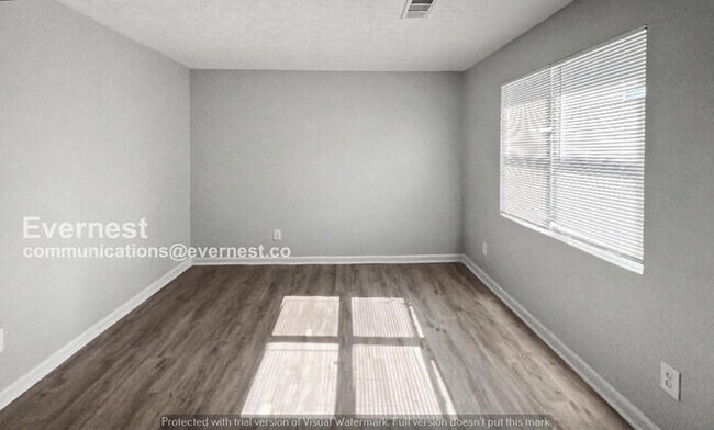 Foto del edificio - 4848 Plymouth Trace