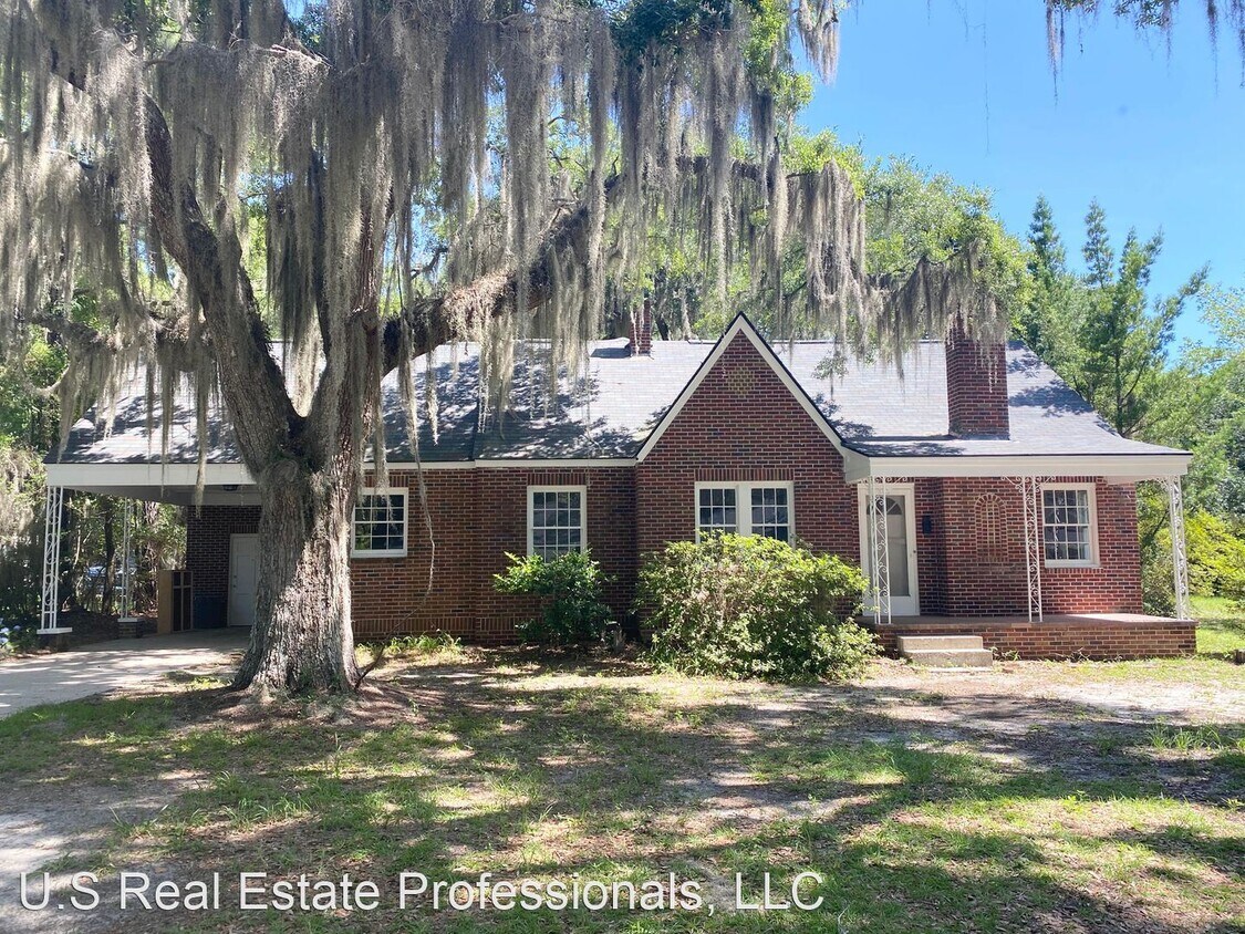 Primary Photo - 3 br, 2 bath House - 113 E Wilson Ave