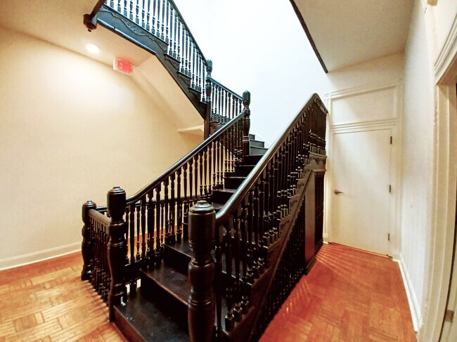 Foto del edificio - 1812 Eutaw Pl