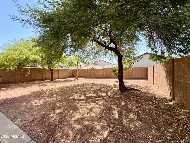 Foto del edificio - 1248 N 161st Ave