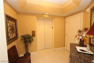 Building Photo - 1060 Borghese Ln