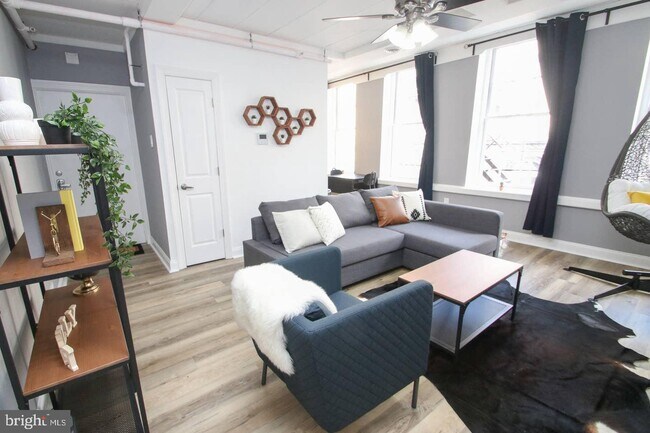 Foto del edificio - 44-46 S 3rd St