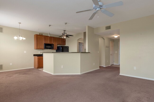 Foto del edificio - Move-in Ready 2 Bedroom, 2 Bath condo in P...