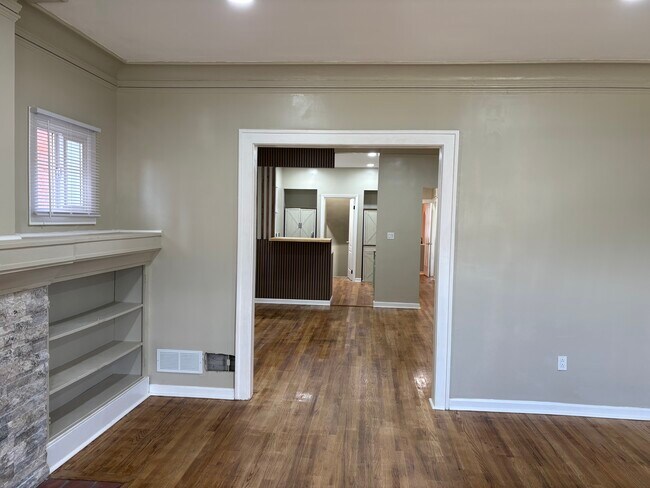 Foto del edificio - 2538 Calvert St