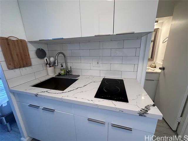 Building Photo - 445 Seaside Ave