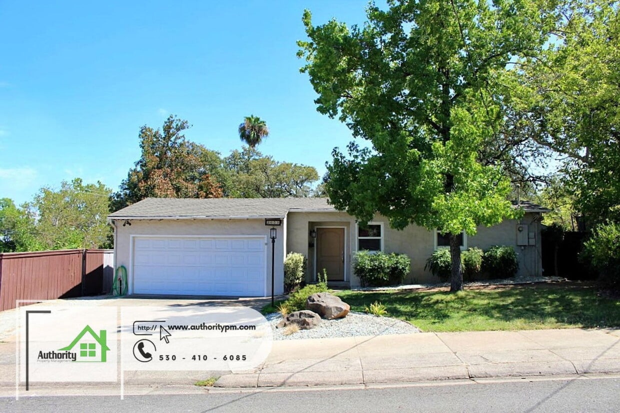 Foto principal - 2651 Foothill Blvd