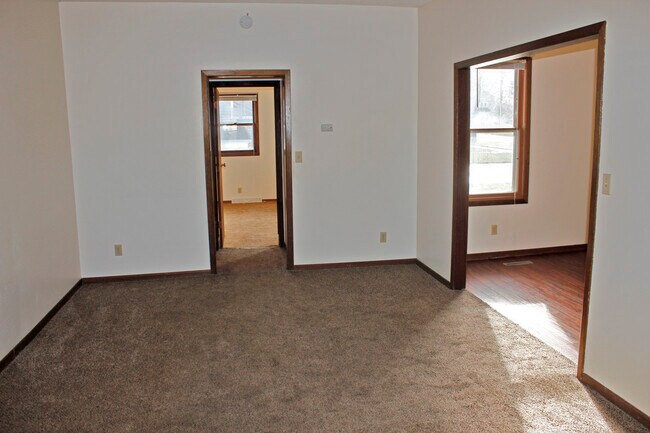 Living Room - 516 11th Ave