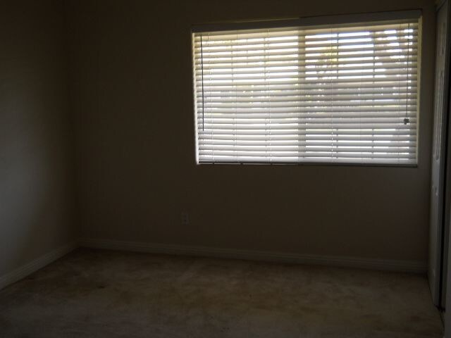 Building Photo - 3109 Dalhart Ave