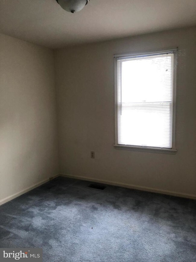 Foto del edificio - 108 Edinburgh Ct