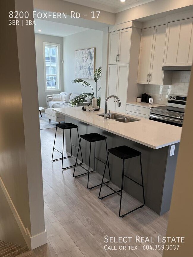 8200 Foxfern Rd, Chilliwack, BC V2R 0R1 Townhouse for Rent in