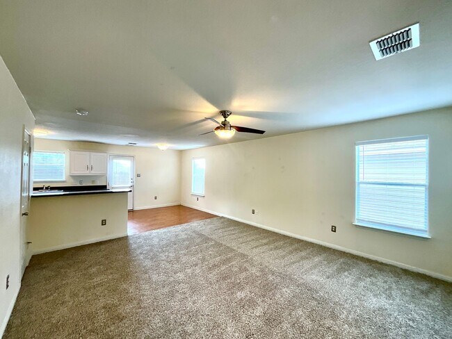 Foto del edificio - 5702 Wildcat Canyon
