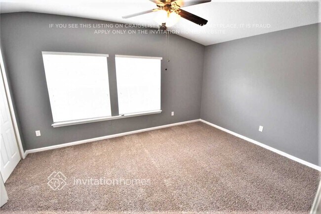 Foto del edificio - 2850 Woodstone Dr