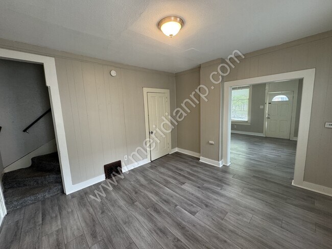 Foto del edificio - 721 3rd St