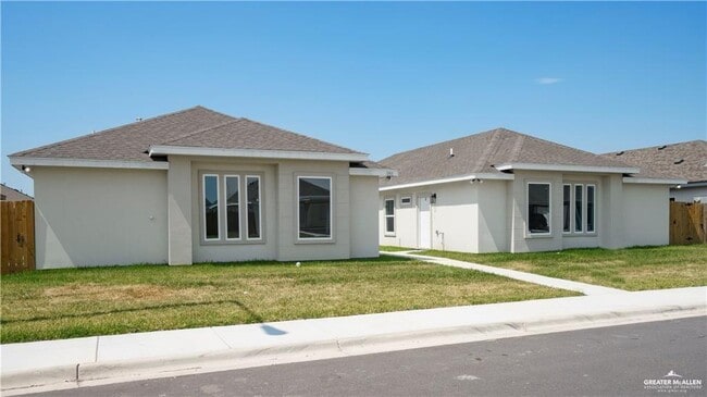 Building Photo - 33 Puffin Ave