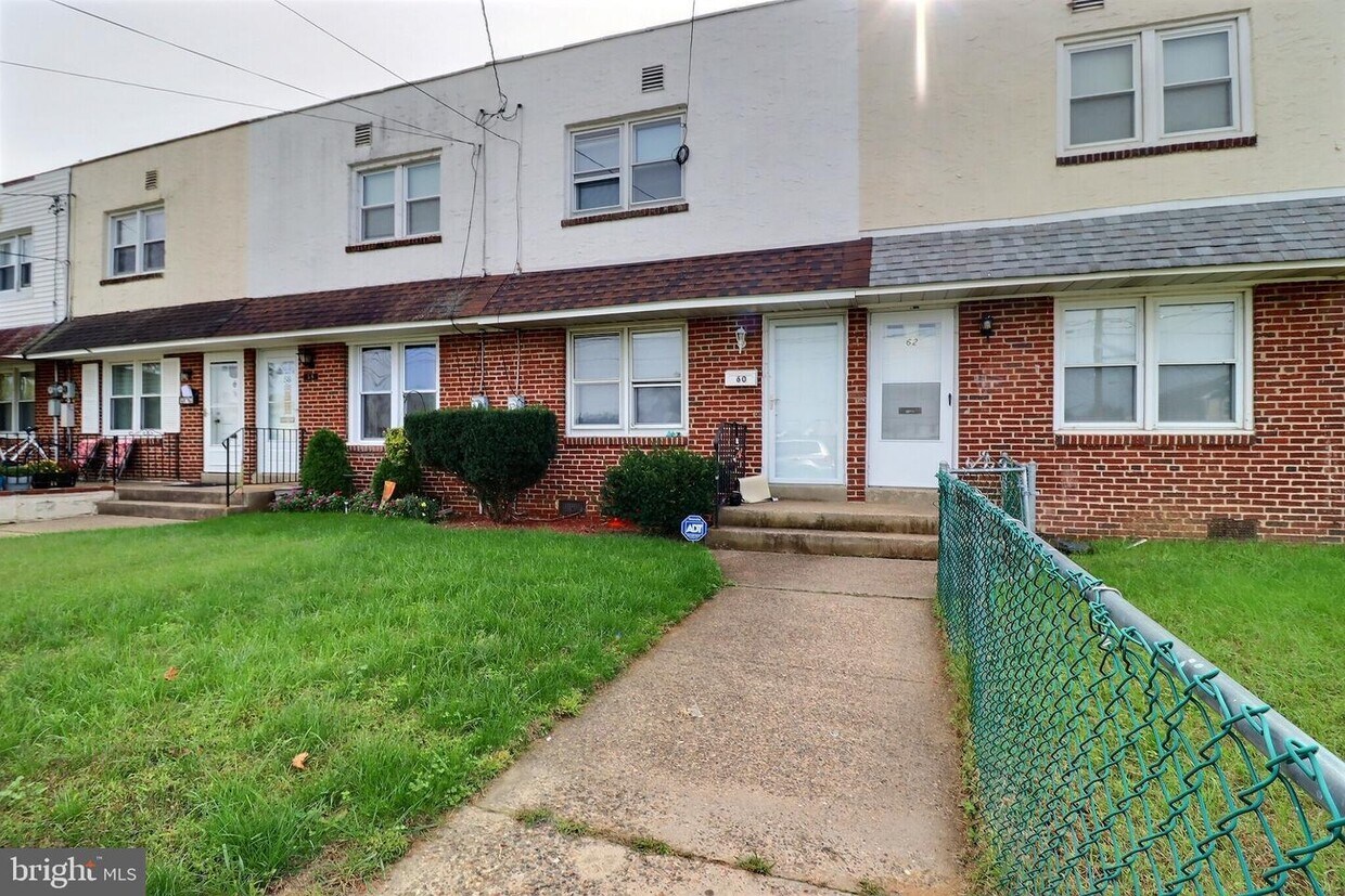 60 W 3rd St, Burlington, NJ 08016 Townhome Rentals in Burlington NJ
