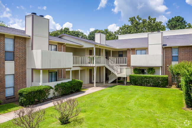 Building Photo - Richmond Oaks Apartments