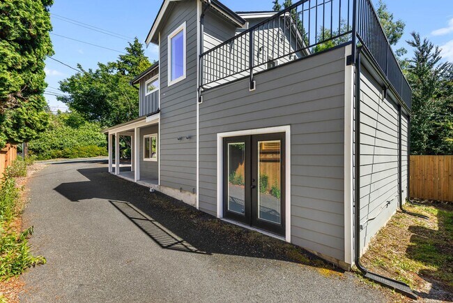 Foto del edificio - 9519 5th Ave NE