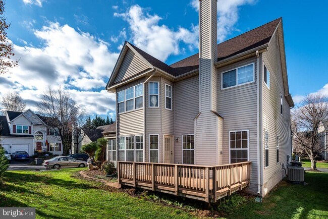 Building Photo - 46806 Willowood Pl